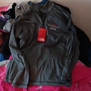 The North Face tech 1/4 zip fleece